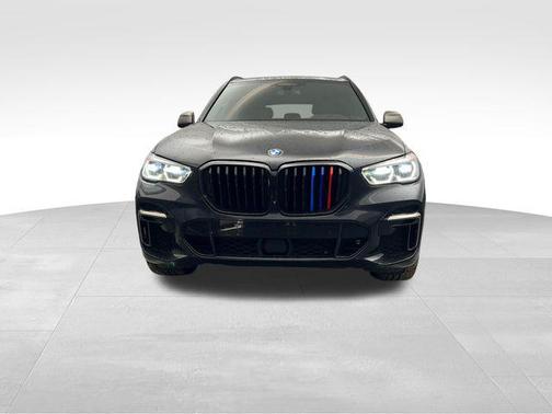 2022 BMW X5 M50i