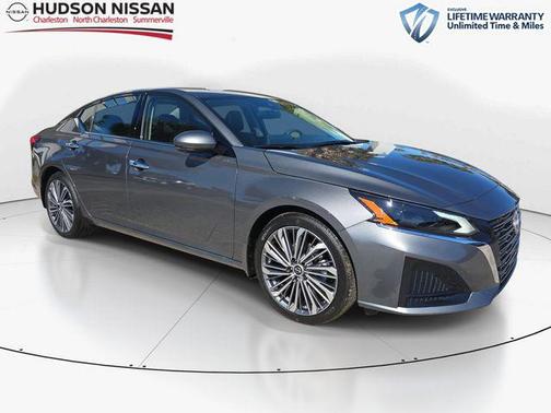 2025 Nissan Altima 2.5 SL