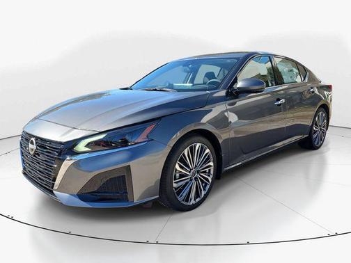 2025 Nissan Altima 2.5 SL