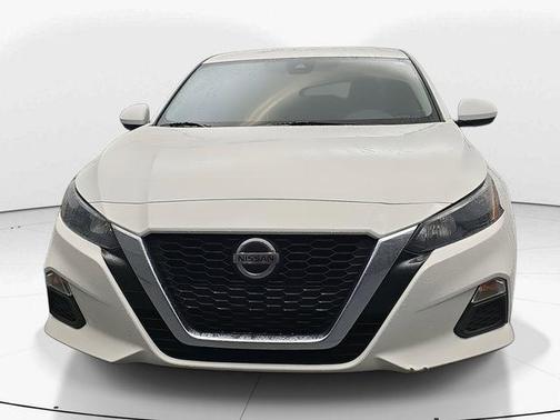 2022 Nissan Altima S FWD