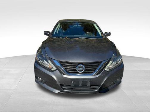 2016 Nissan Altima 2.5 SR