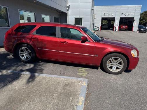 2005 Dodge Magnum RT