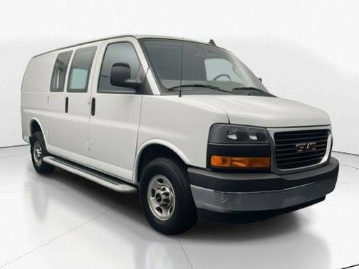 2023 GMC Savana 2500 Work Van