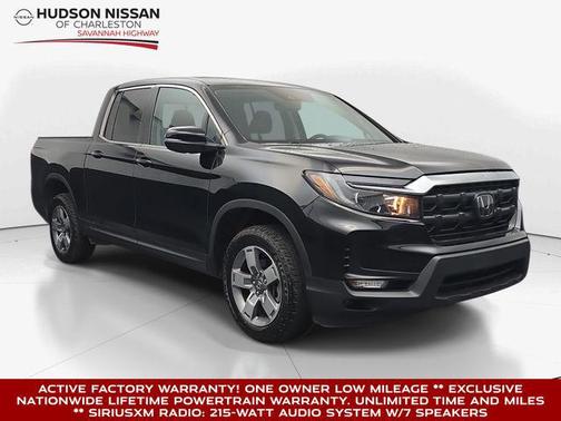 Crystal Black Pearl 2025 Honda Ridgeline RTL