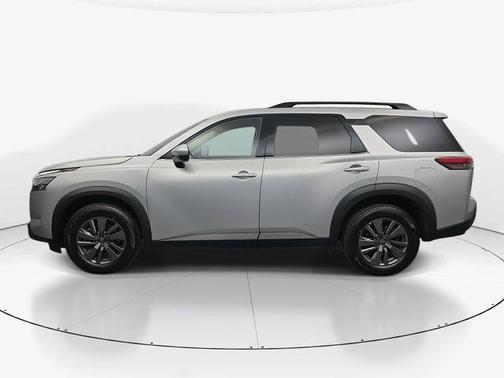 2024 Nissan Pathfinder SV FWD