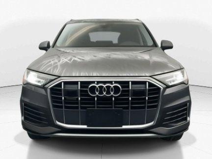 2022 Audi Q7 45 Premium Plus