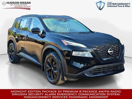 Super Black 2023 Nissan Rogue SV
