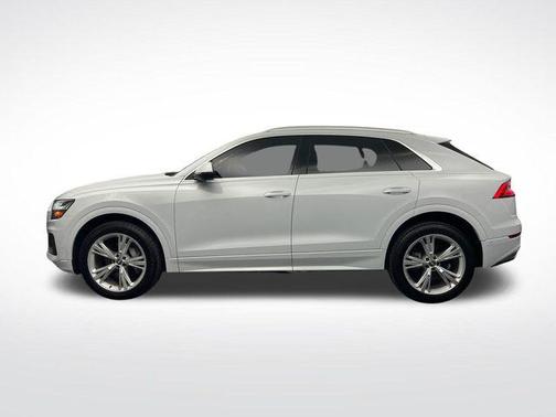 2021 Audi Q8 55 Premium Plus