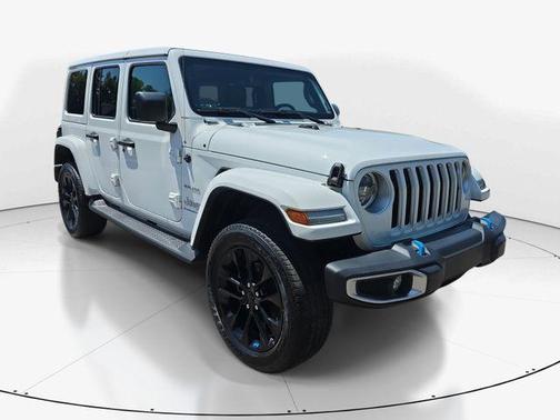 Bright White Clearcoat 2023 Jeep Wrangler 4xe Sahara
