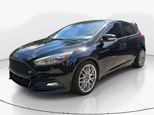 2016 Ford Focus ST ST