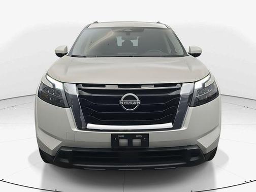2025 Nissan Pathfinder SV FWD