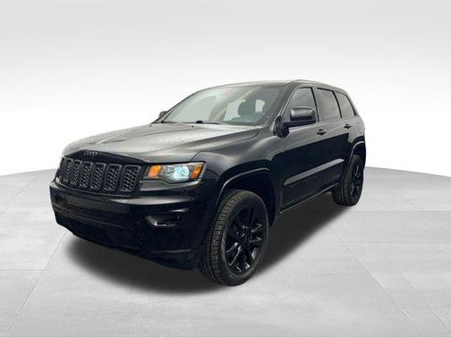 2017 Jeep Grand Cherokee Altitude