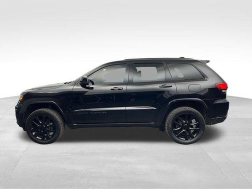 2017 Jeep Grand Cherokee Altitude
