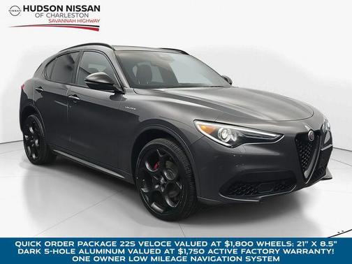 2023 Alfa Romeo Stelvio Veloce AWD