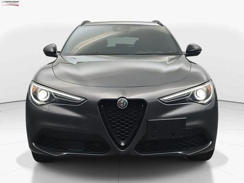 2023 Alfa Romeo Stelvio Veloce AWD