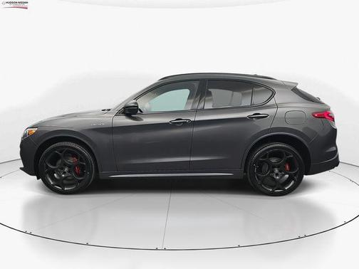 2023 Alfa Romeo Stelvio Veloce AWD