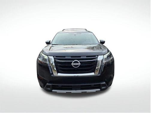2024 Nissan Pathfinder Platinum FWD