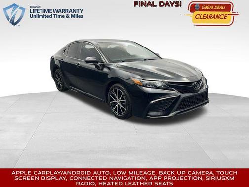2022 Toyota Camry LE