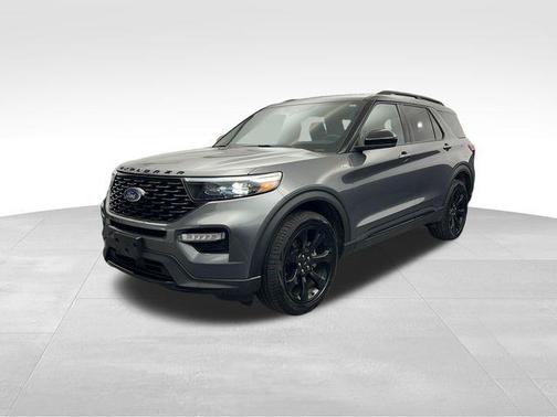 2024 Ford Explorer ST-Line