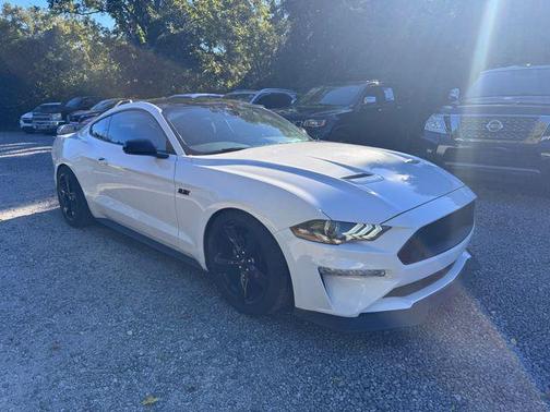 2022 Ford Mustang EcoBoost