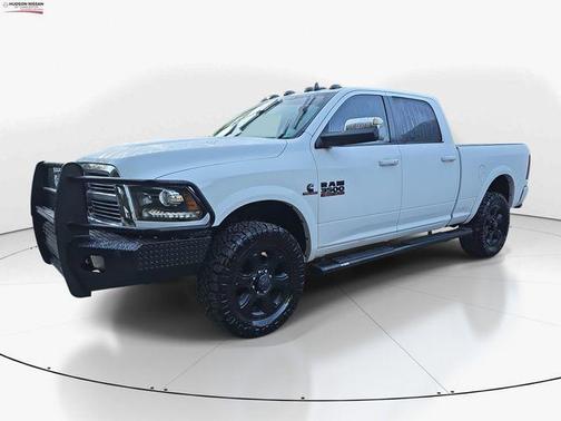2018 RAM 3500 Laramie Crew Cab 4x4 6'4' Box