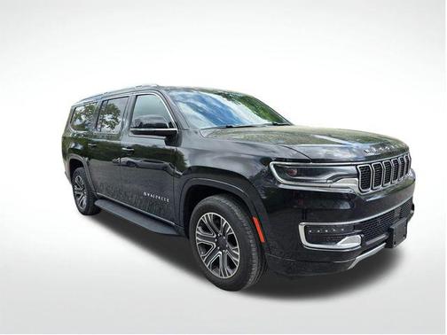 Diamond Black Crystal Pearlcoat 2024 Jeep Wagoneer L Series II 4x2