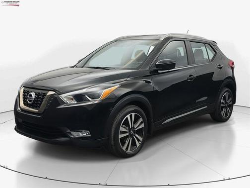 2019 Nissan Kicks SR