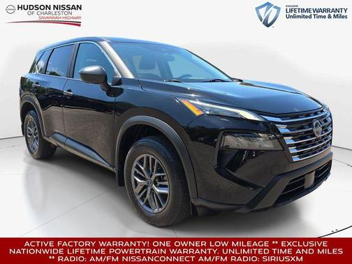 Super Black 2024 Nissan Rogue S