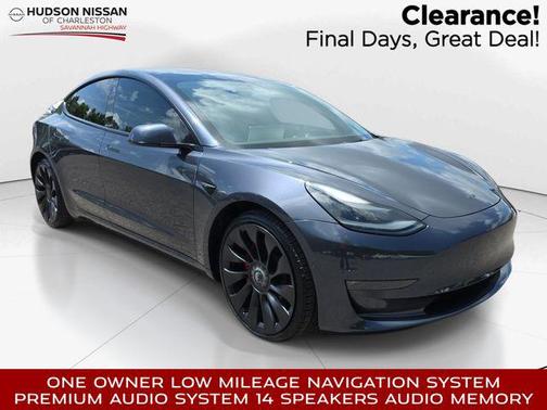 Midnight Silver Metallic 2022 Tesla Model 3 Performance