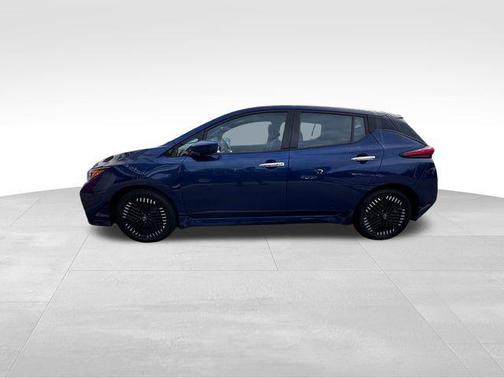 2024 Nissan Leaf SV Plus