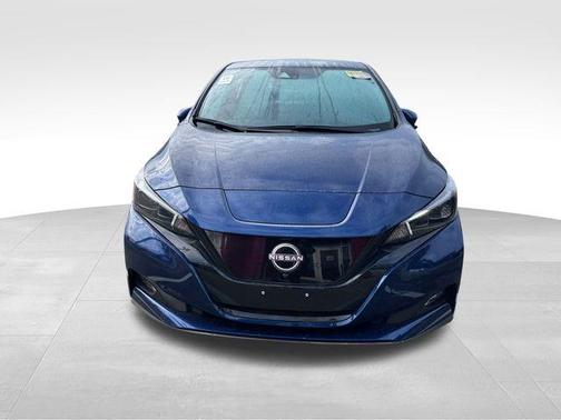 2024 Nissan Leaf SV Plus