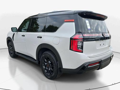Aspen White/Super Black 2026 Nissan Armada PRO-4X