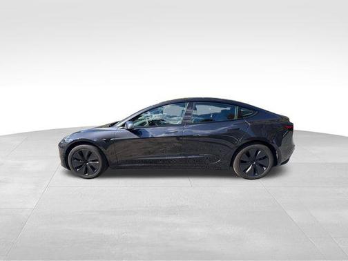 2024 Tesla Model 3 Long Range