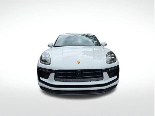 2023 Porsche Macan T