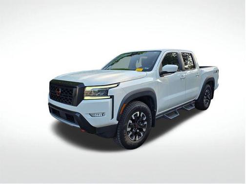 Glacier White 2024 Nissan Frontier PRO-X