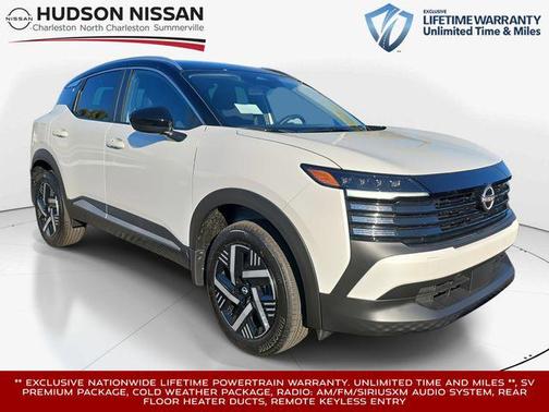 Aspen White/Super Black 2026 Nissan Kicks SV