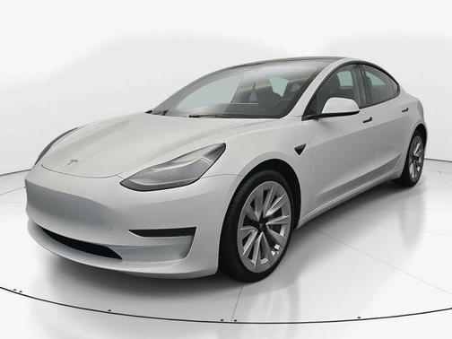 2023 Tesla Model 3 Standard Range