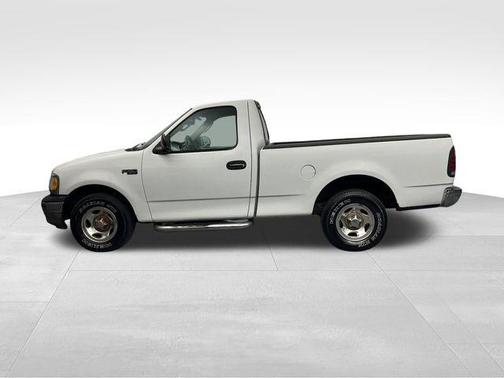2002 Ford F-150 XL