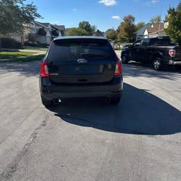 2011 Ford Edge SE