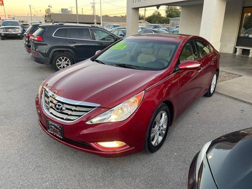 2011 Hyundai SONATA Limited