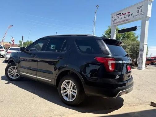 Shadow Black 2017 Ford Explorer XLT