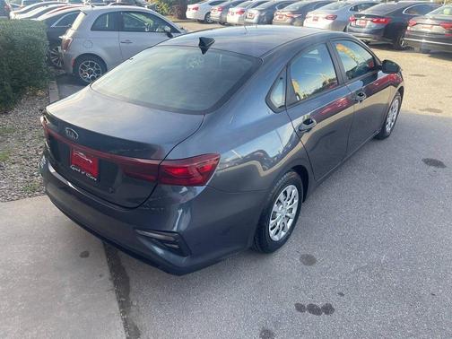 2020 Kia Forte FE