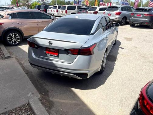 2020 Nissan Altima S FWD