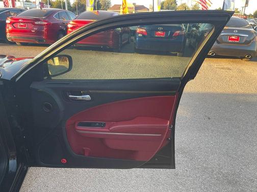 2012 Dodge Charger SXT