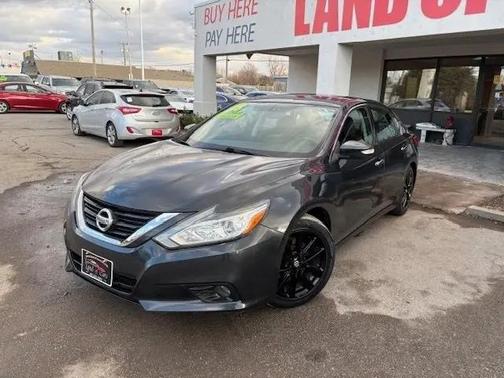 Super Black 2018 Nissan Altima 2.5 SL