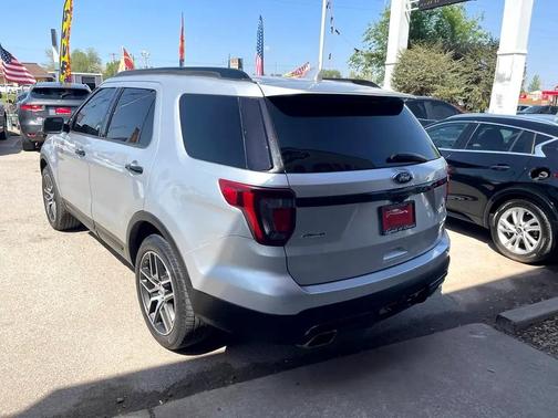 2016 Ford Explorer Sport