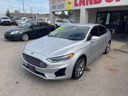 2019 Ford Fusion SEL