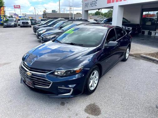 2017 Chevrolet Malibu 1LS
