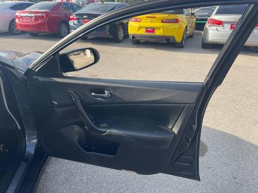 2012 Nissan Maxima SV