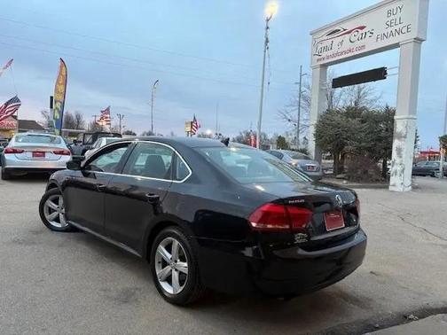 2015 Volkswagen Passat 1.8T Limited Edition